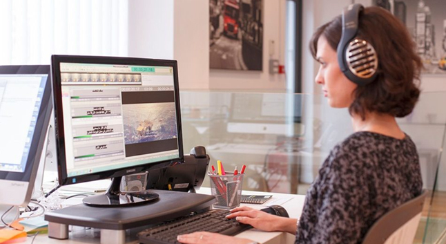 Thai subtitling for the deaf and hard of hearing